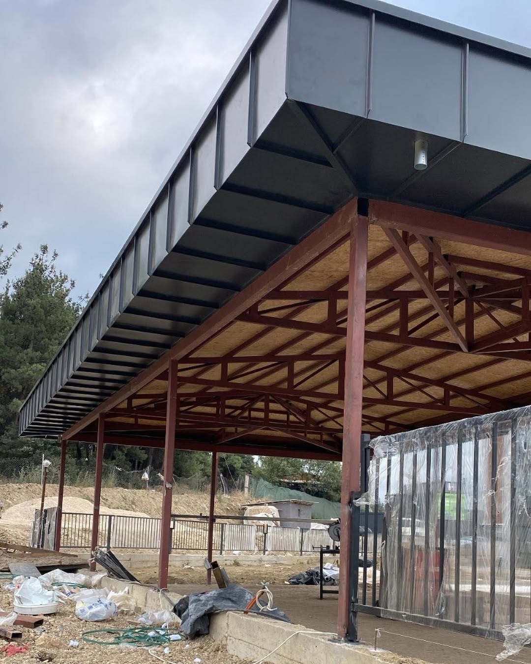 Endüstriyel Çatı Sistemleri